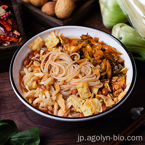 バッグと箱の梱包川のカタツムリ麺